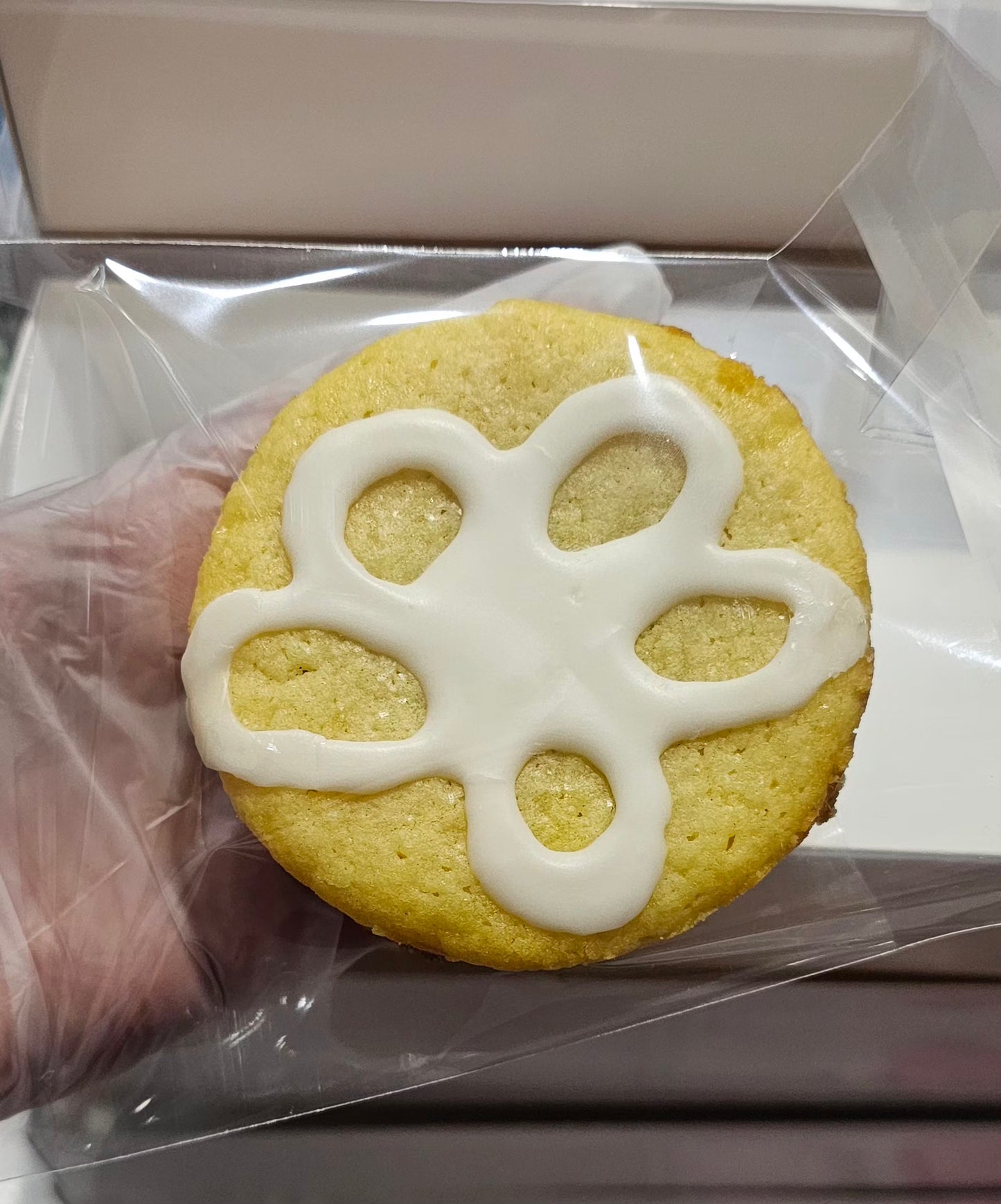 Lemon Orange Citrus  Meltaways.                           Box of (4) 6oz. Cookies
