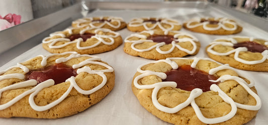 Guava White Chocolate Cookie- 5oz.