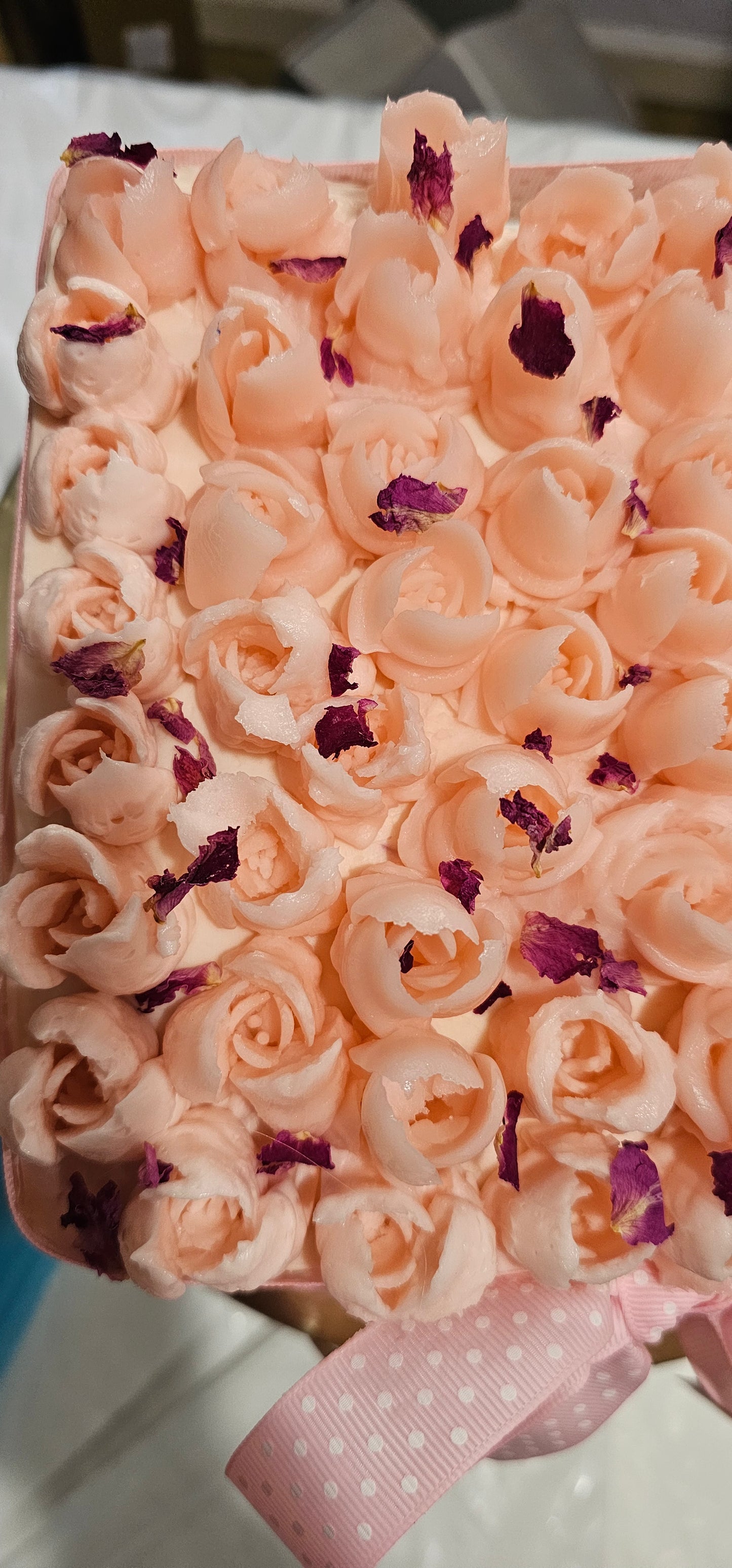 Rose Pistachio Cake🌹 8 inch square, 3 layers  it serves    16 -20 people *(also available  in 6 in which  serves 8 - 10 people)